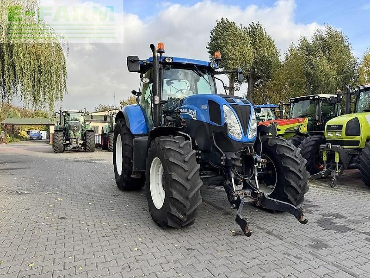 New Holland t7.185 powercommand - sidewinder ii - טרקטור חקלאי: תמונה 3 New Holland t7.185 powercommand - sidewinder ii - טרקטור חקלאי: תמונה 3