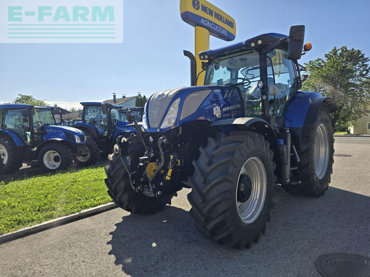 New Holland t7.225 auto command sidewinder ii (stage v) - טרקטור חקלאי: תמונה 1 New Holland t7.225 auto command sidewinder ii (stage v) - טרקטור חקלאי: תמונה 1