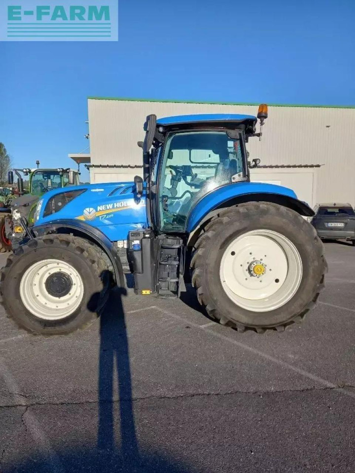 New Holland t7.225 - טרקטור חקלאי: תמונה 5 New Holland t7.225 - טרקטור חקלאי: תמונה 5
