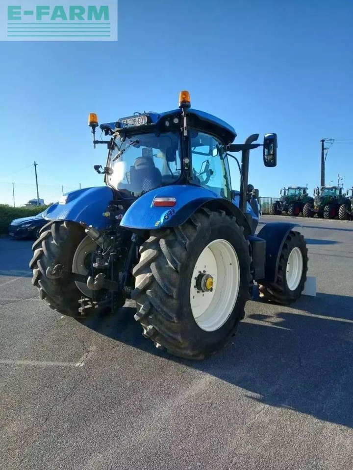 New Holland t7.225 - טרקטור חקלאי: תמונה 3 New Holland t7.225 - טרקטור חקלאי: תמונה 3