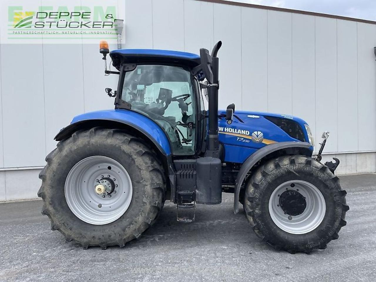New Holland t7.230 - טרקטור חקלאי: תמונה 5 New Holland t7.230 - טרקטור חקלאי: תמונה 5