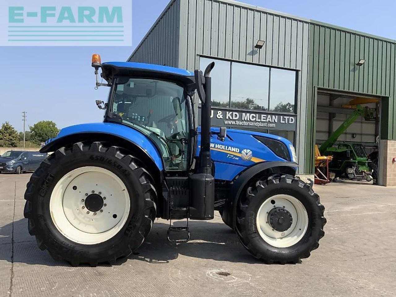 New Holland t7.245 tractor (st24115) - טרקטור חקלאי: תמונה 1 New Holland t7.245 tractor (st24115) - טרקטור חקלאי: תמונה 1