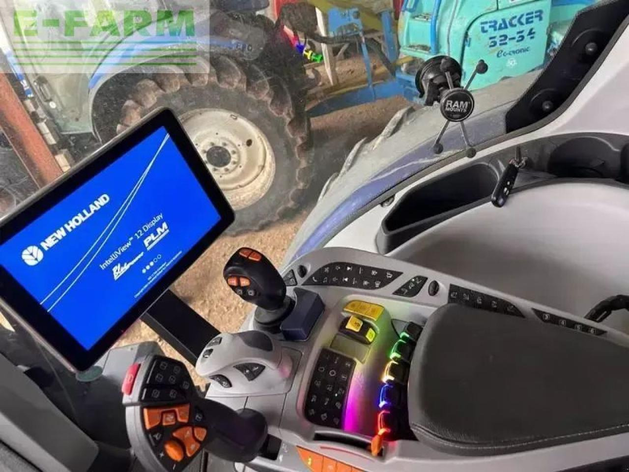 New Holland t7-245ac-plmi - טרקטור חקלאי: תמונה 2 New Holland t7-245ac-plmi - טרקטור חקלאי: תמונה 2