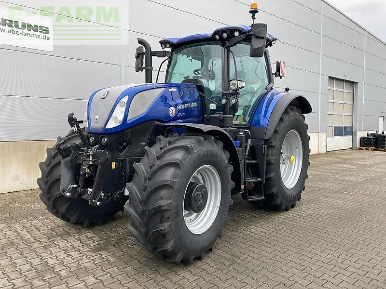New Holland t7.270 autocommand new gen - טרקטור חקלאי: תמונה 5 New Holland t7.270 autocommand new gen - טרקטור חקלאי: תמונה 5