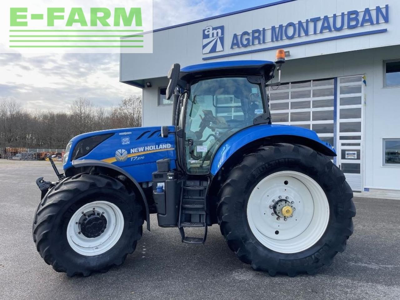 New Holland t7.270 autocommand - טרקטור חקלאי: תמונה 4 New Holland t7.270 autocommand - טרקטור חקלאי: תמונה 4