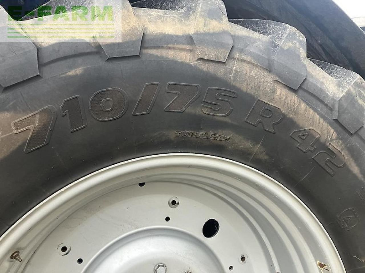 New Holland t7.315 ac - טרקטור חקלאי: תמונה 4 New Holland t7.315 ac - טרקטור חקלאי: תמונה 4