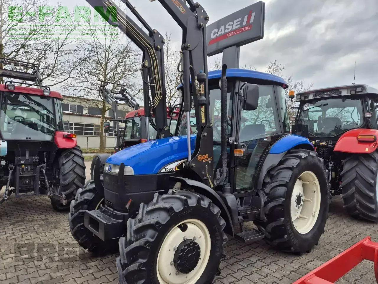 New Holland td 90 d allrad D - טרקטור חקלאי: תמונה 1 New Holland td 90 d allrad D - טרקטור חקלאי: תמונה 1