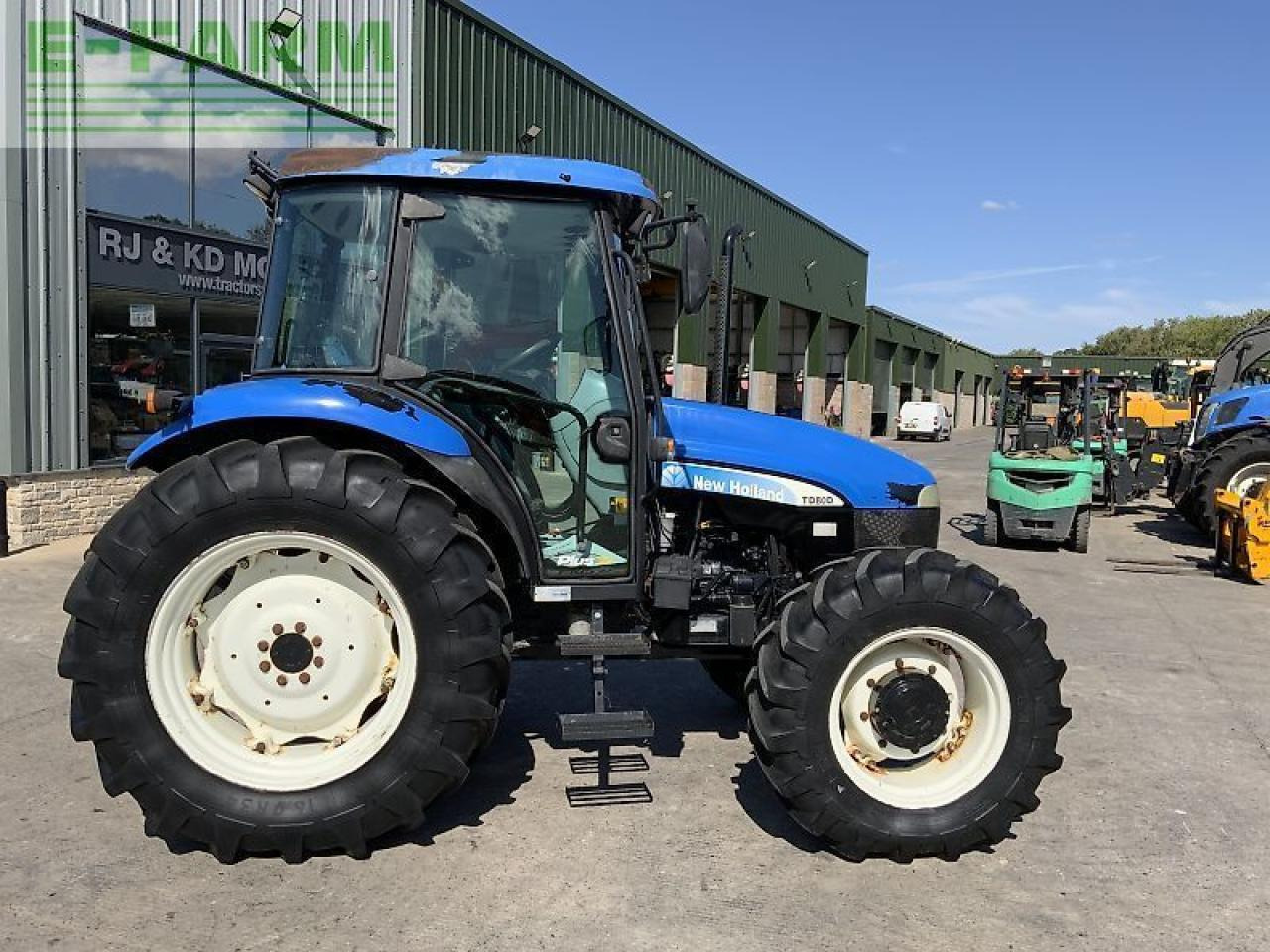 New Holland td80d tractor (st23818) D - טרקטור חקלאי: תמונה 1 New Holland td80d tractor (st23818) D - טרקטור חקלאי: תמונה 1