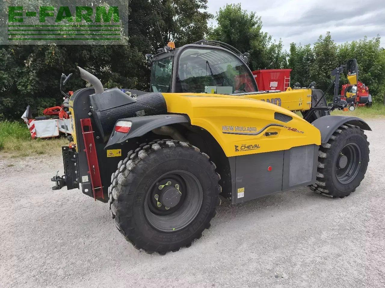 New Holland th 7.42 elite - מפעיל טלסקופי: תמונה 3 New Holland th 7.42 elite - מפעיל טלסקופי: תמונה 3