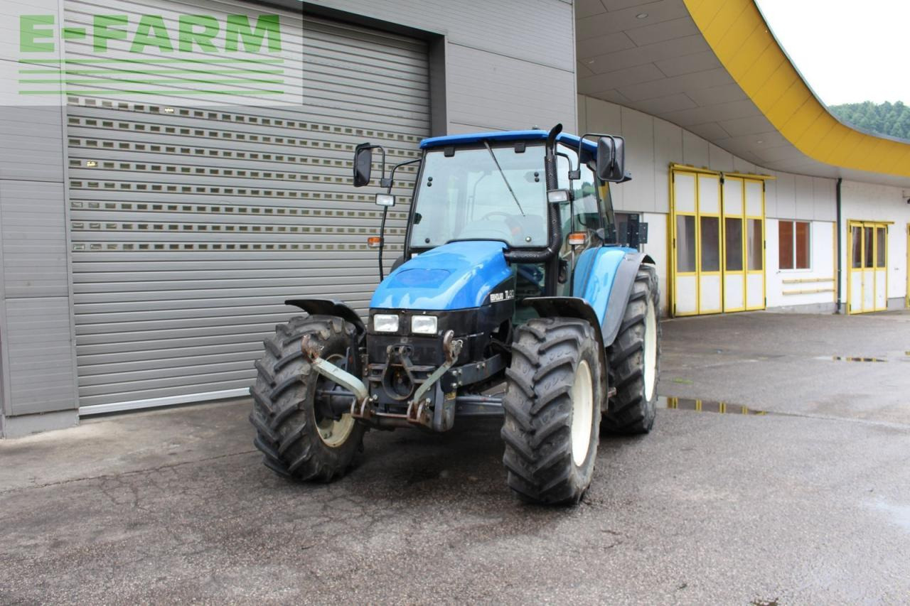 New Holland tl 80 - טרקטור חקלאי: תמונה 2 New Holland tl 80 - טרקטור חקלאי: תמונה 2