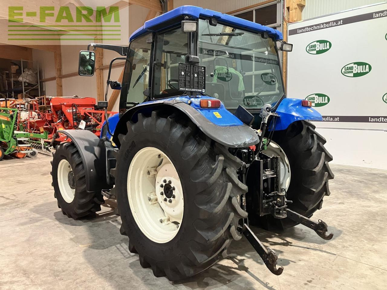 New Holland tl100a (4wd) A - טרקטור חקלאי: תמונה 4 New Holland tl100a (4wd) A - טרקטור חקלאי: תמונה 4