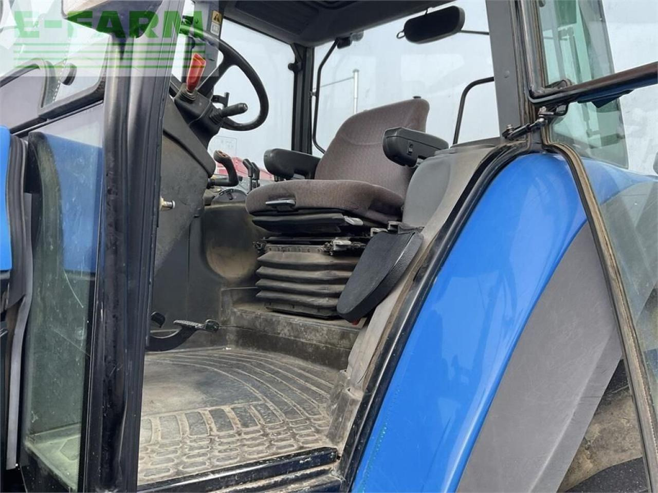 New Holland tm 150 - טרקטור חקלאי: תמונה 5 New Holland tm 150 - טרקטור חקלאי: תמונה 5