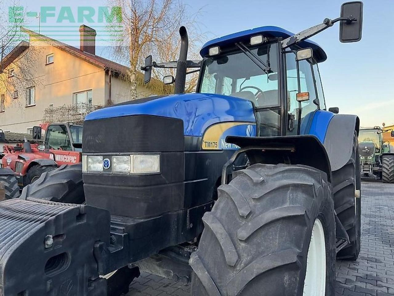 טרקטור חקלאי New Holland tm175 powercommand: תמונה 14