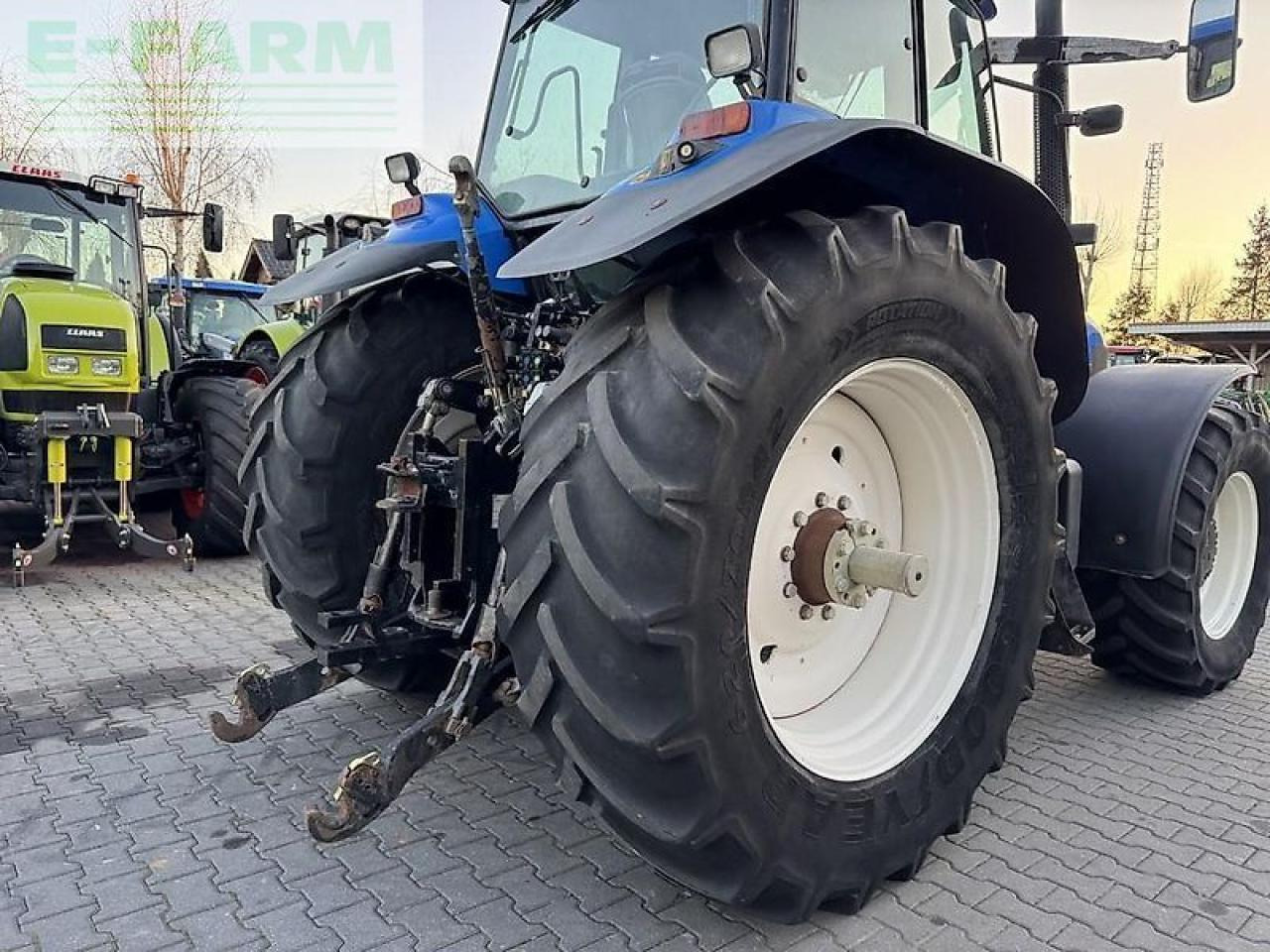 טרקטור חקלאי New Holland tm175 powercommand: תמונה 22