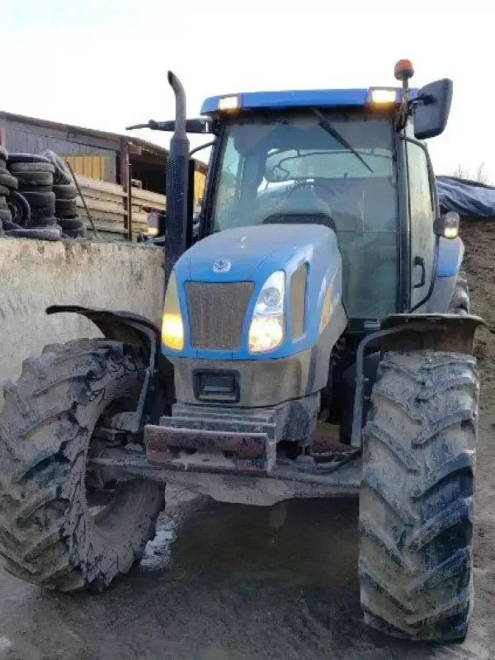 New Holland tsa 125 - טרקטור חקלאי: תמונה 1 New Holland tsa 125 - טרקטור חקלאי: תמונה 1