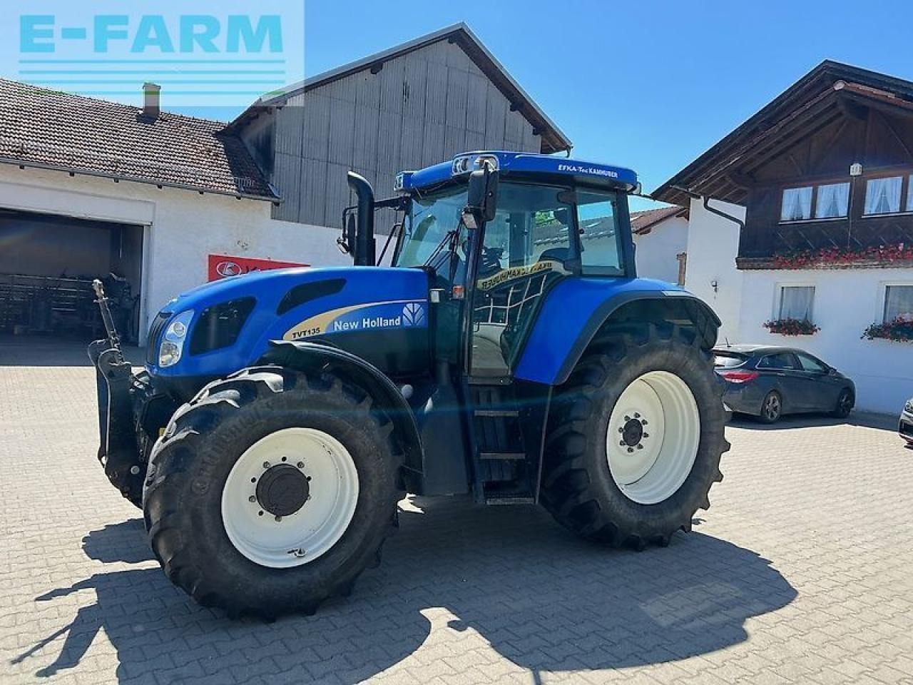 New Holland tvt 135 - טרקטור חקלאי: תמונה 1 New Holland tvt 135 - טרקטור חקלאי: תמונה 1