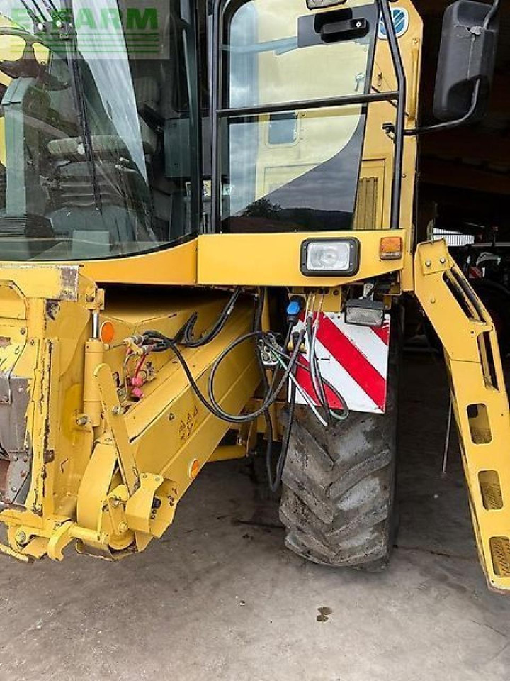 New Holland tx 68 plus mit rapstisch - מקצרת קומבינה: תמונה 3 New Holland tx 68 plus mit rapstisch - מקצרת קומבינה: תמונה 3
