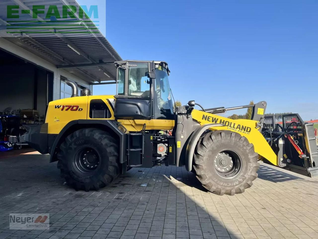 New Holland w170d - מיני מחפר: תמונה 1 New Holland w170d - מיני מחפר: תמונה 1