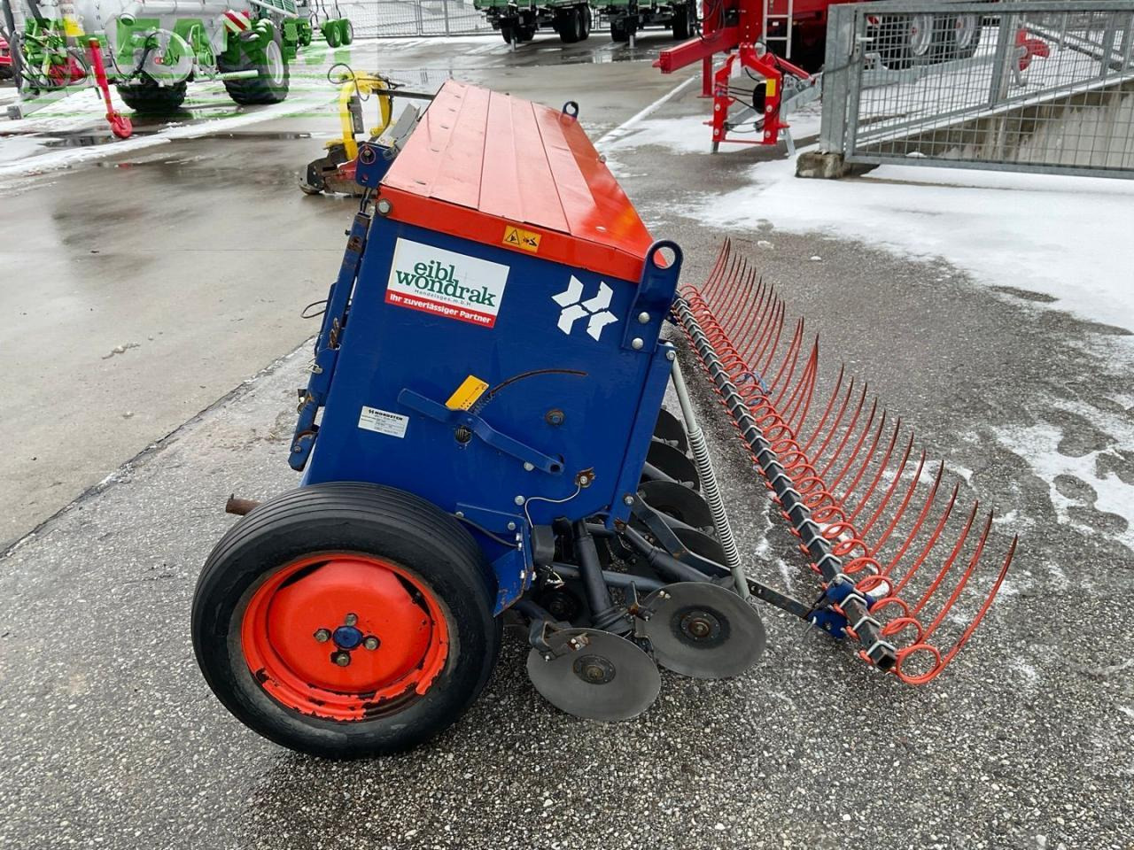 Nordsten NS 1000 - מקדחת זרעים: תמונה 2 Nordsten NS 1000 - מקדחת זרעים: תמונה 2