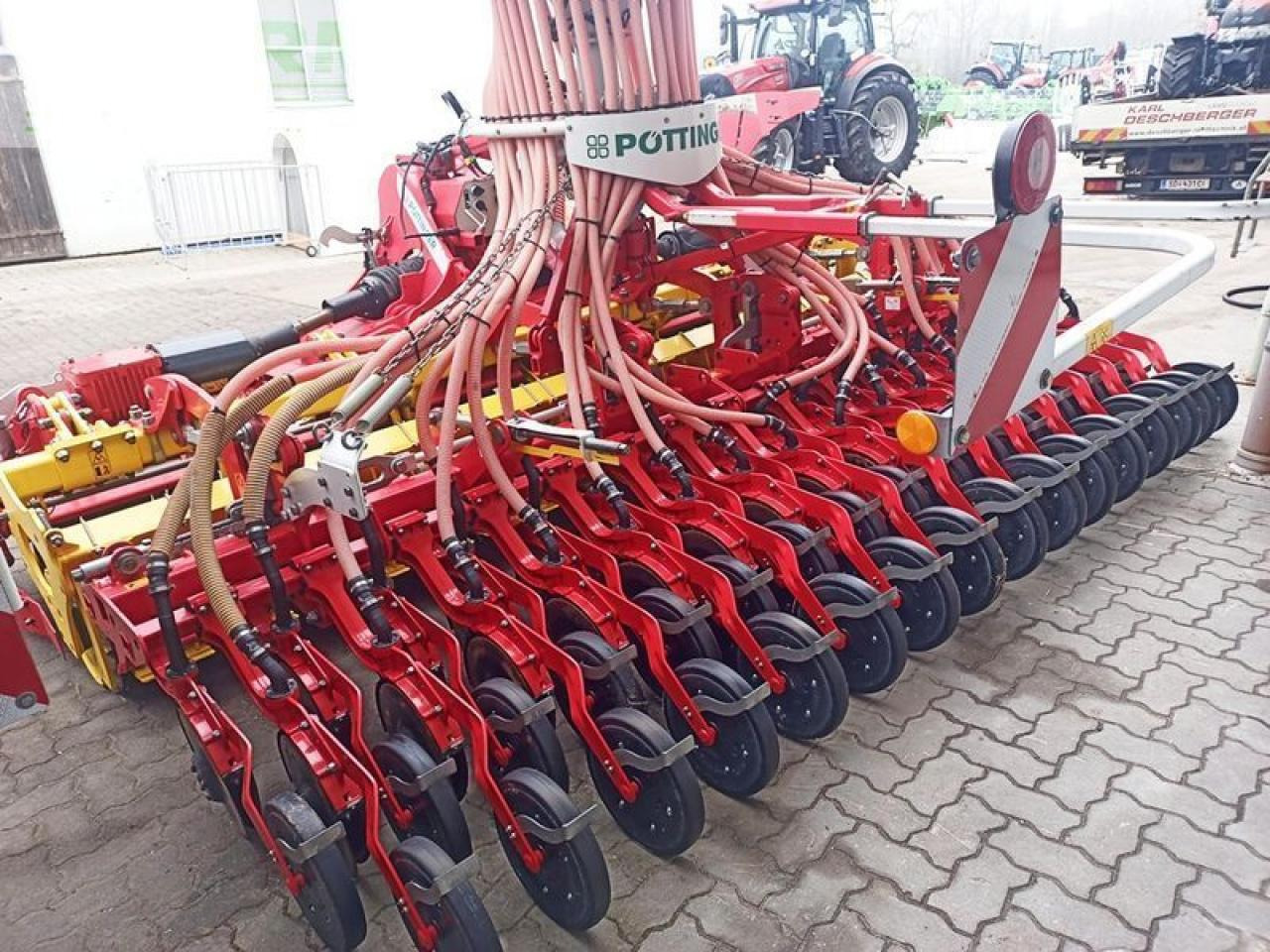 Pöttinger 4 m säkombination pneumatisch klappbar - מקדחת זריעה משולבת: תמונה 5 Pöttinger 4 m säkombination pneumatisch klappbar - מקדחת זריעה משולבת: תמונה 5