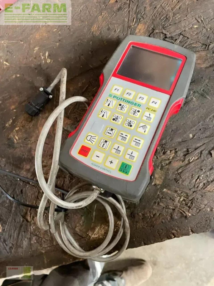 Pöttinger top 1403 c - גורף/ מגרפה: תמונה 3 Pöttinger top 1403 c - גורף/ מגרפה: תמונה 3