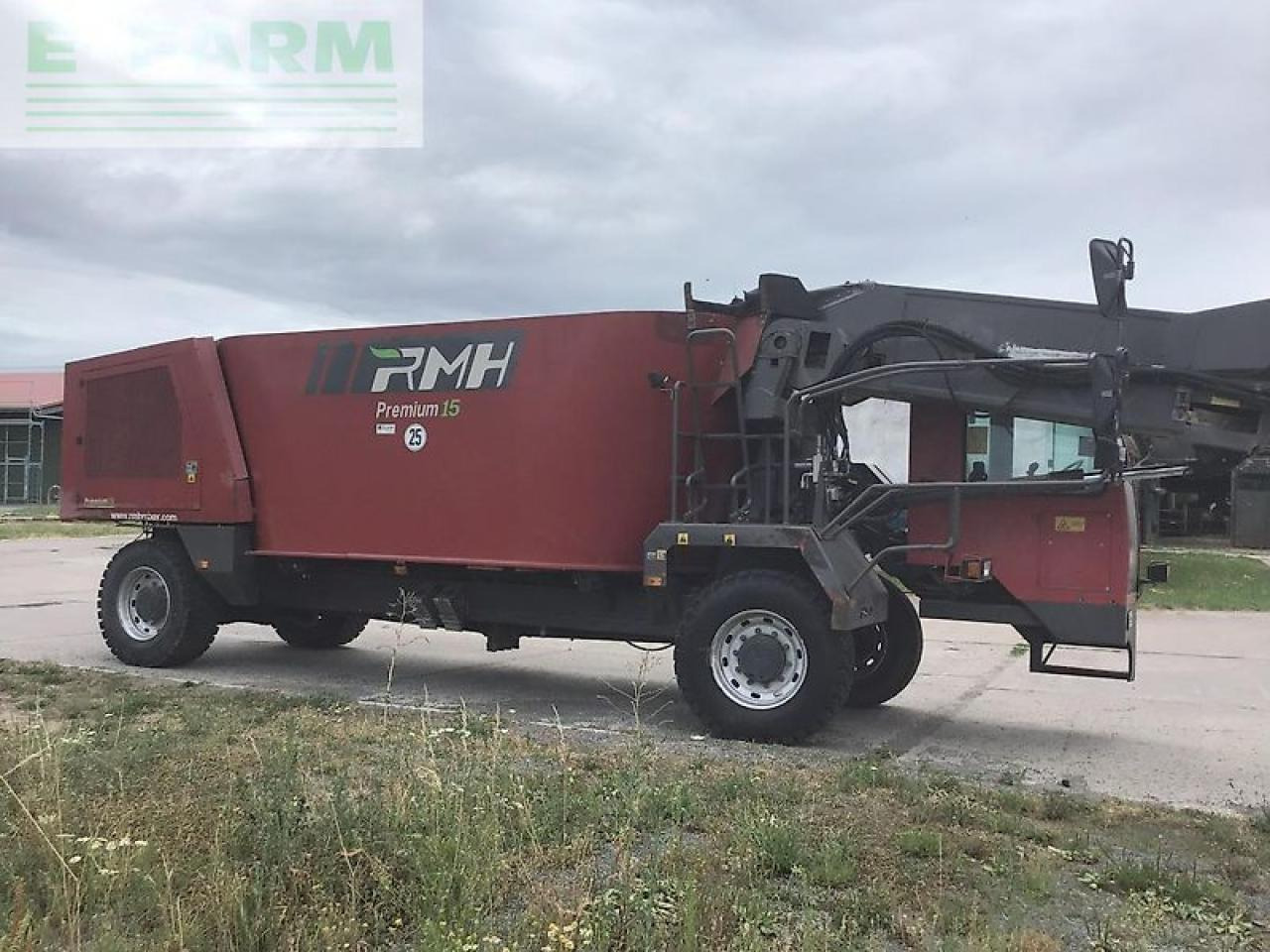 R.M.H. premium 15 - ציוד לבעלי חיים: תמונה 2 R.M.H. premium 15 - ציוד לבעלי חיים: תמונה 2