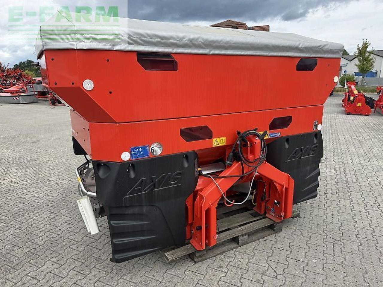 Rauch m 30.2 emc+w isobus - מפזרת דשן: תמונה 4 Rauch m 30.2 emc+w isobus - מפזרת דשן: תמונה 4