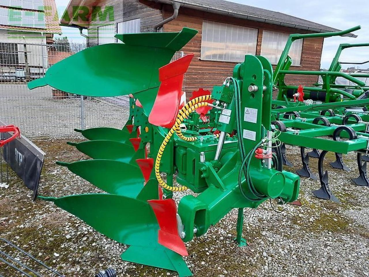 Regent titan 160 m 4-schar - מחרשה: תמונה 1 Regent titan 160 m 4-schar - מחרשה: תמונה 1