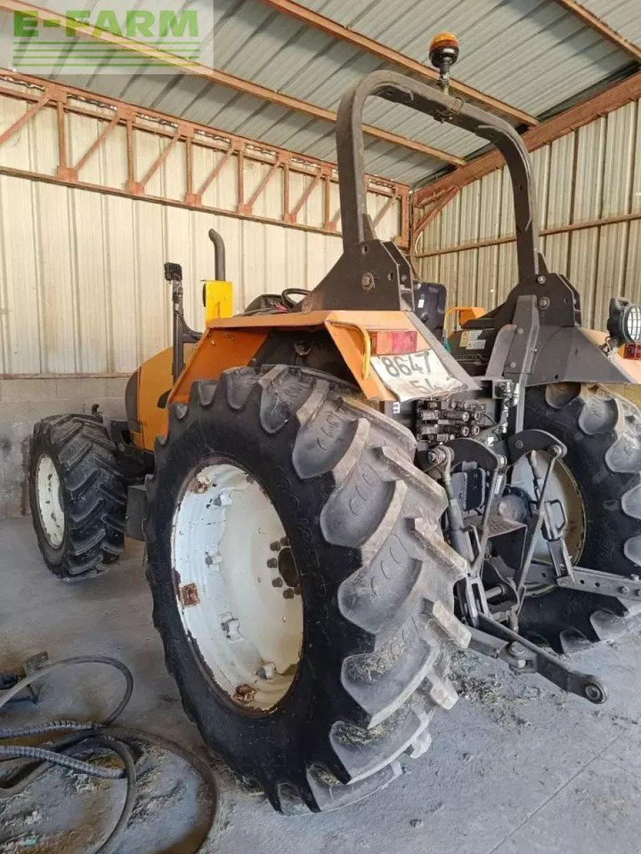 Renault celtis 446 ra - טרקטור חקלאי: תמונה 3 Renault celtis 446 ra - טרקטור חקלאי: תמונה 3