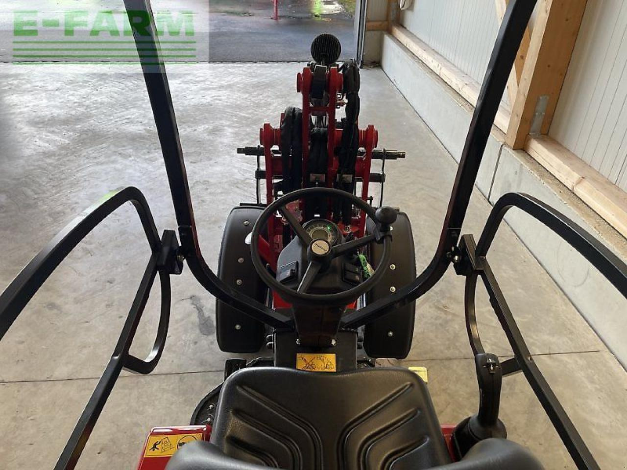 Schäffer 2028-2 - מיני מחפר: תמונה 4 Schäffer 2028-2 - מיני מחפר: תמונה 4