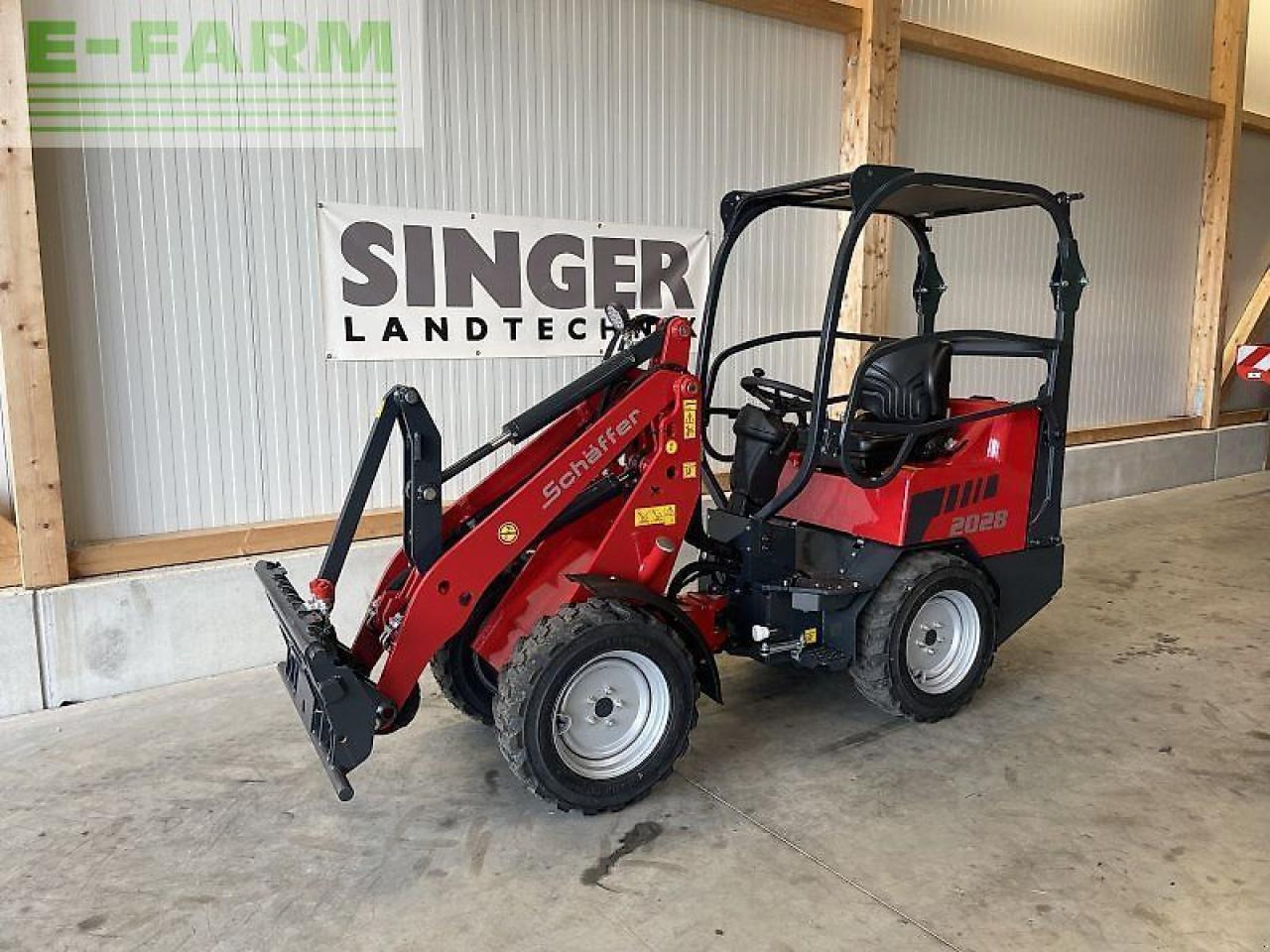 Schäffer 2028-2 - מיני מחפר: תמונה 1 Schäffer 2028-2 - מיני מחפר: תמונה 1