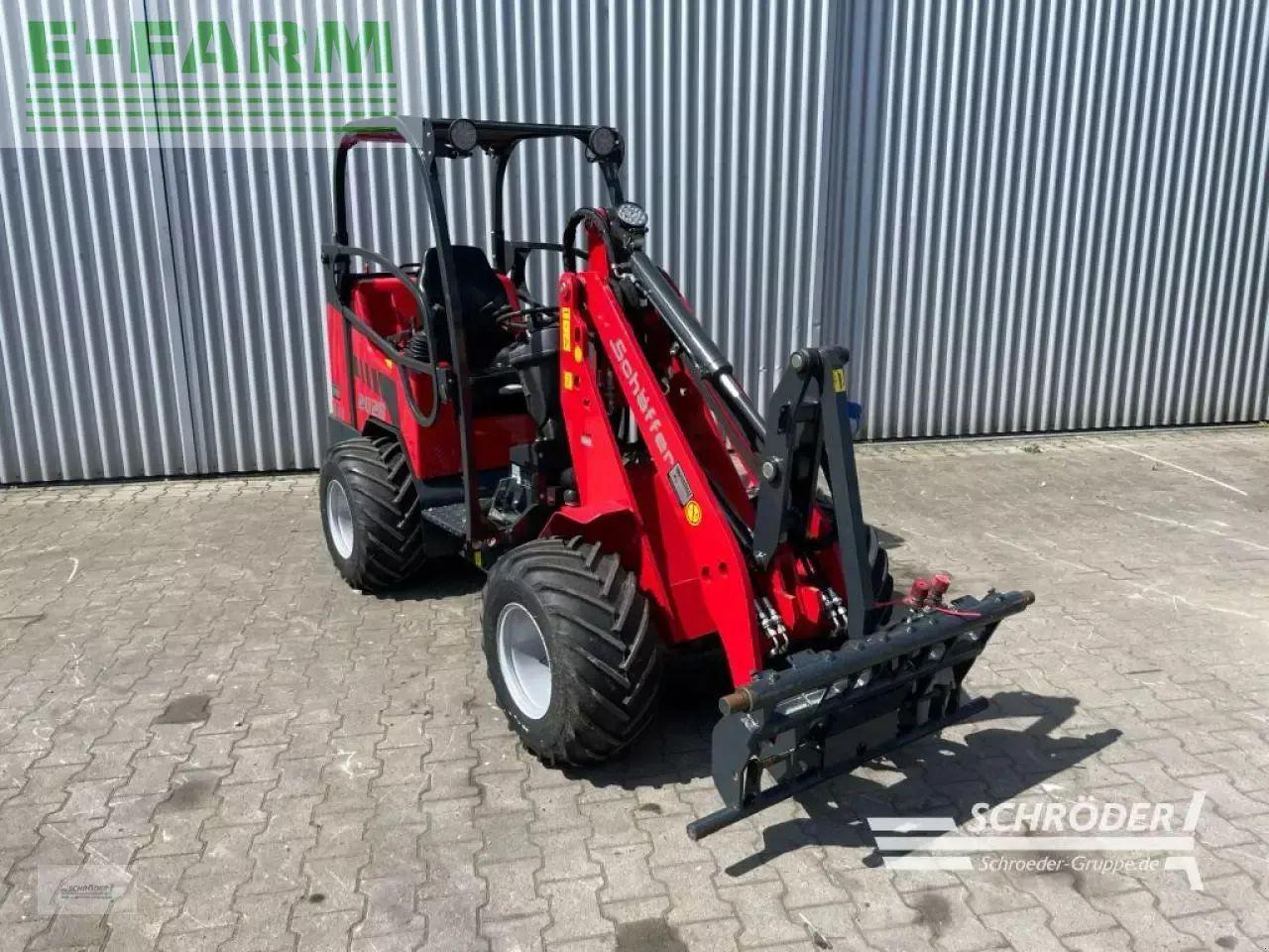Schäffer 2028 slt - מעמיס גלגלים: תמונה 1 Schäffer 2028 slt - מעמיס גלגלים: תמונה 1