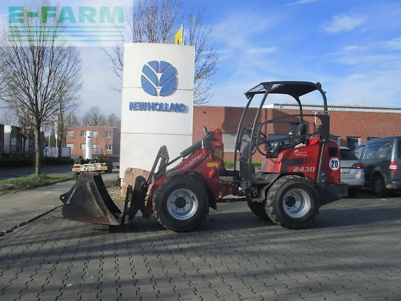 Schäffer 2430 - מיני מחפר: תמונה 1 Schäffer 2430 - מיני מחפר: תמונה 1