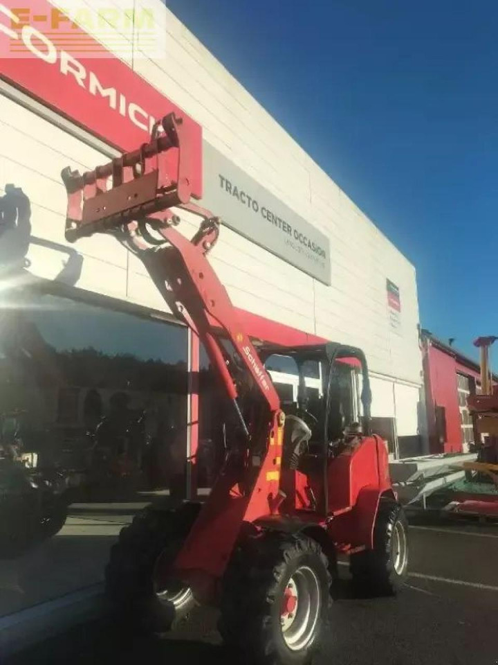 Schäffer 3550 - מעמיס גלגלים: תמונה 3 Schäffer 3550 - מעמיס גלגלים: תמונה 3