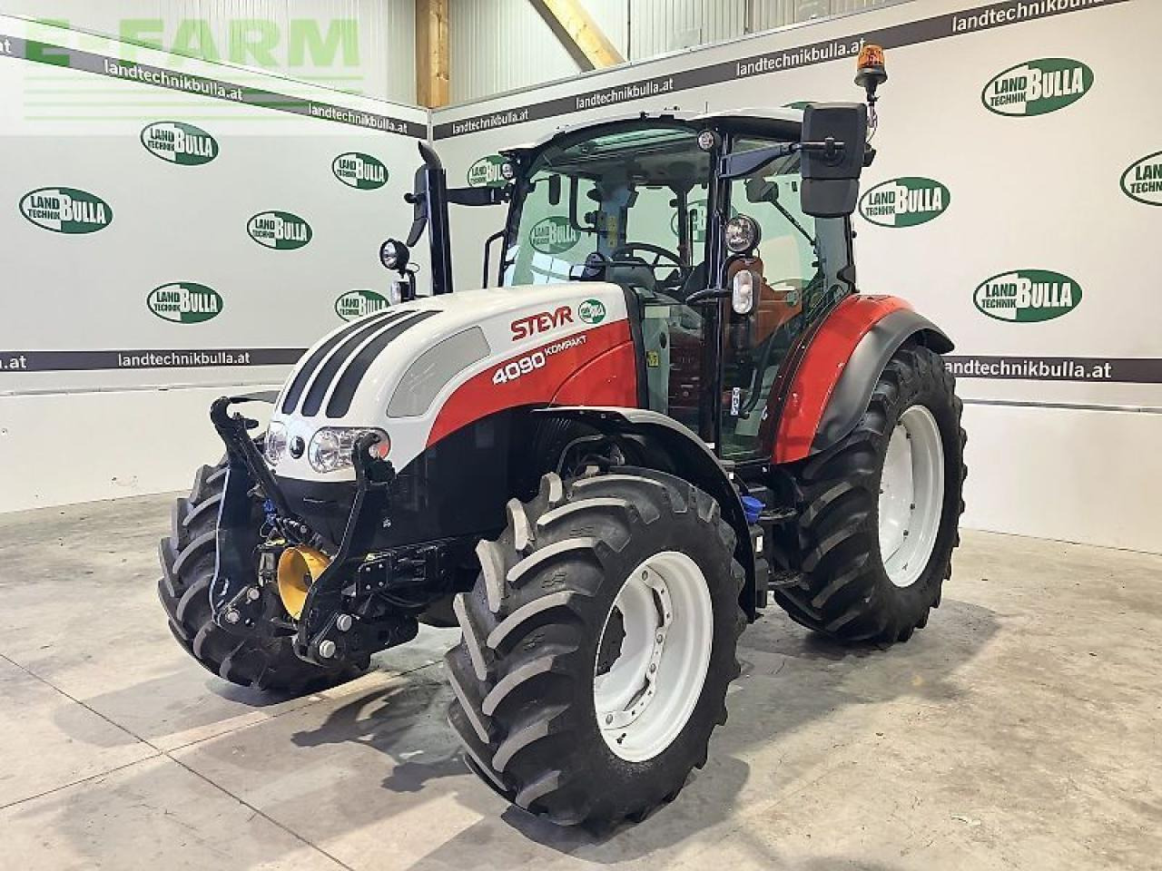 Steyr 4090 kompakt (stage v) - טרקטור חקלאי: תמונה 1 Steyr 4090 kompakt (stage v) - טרקטור חקלאי: תמונה 1