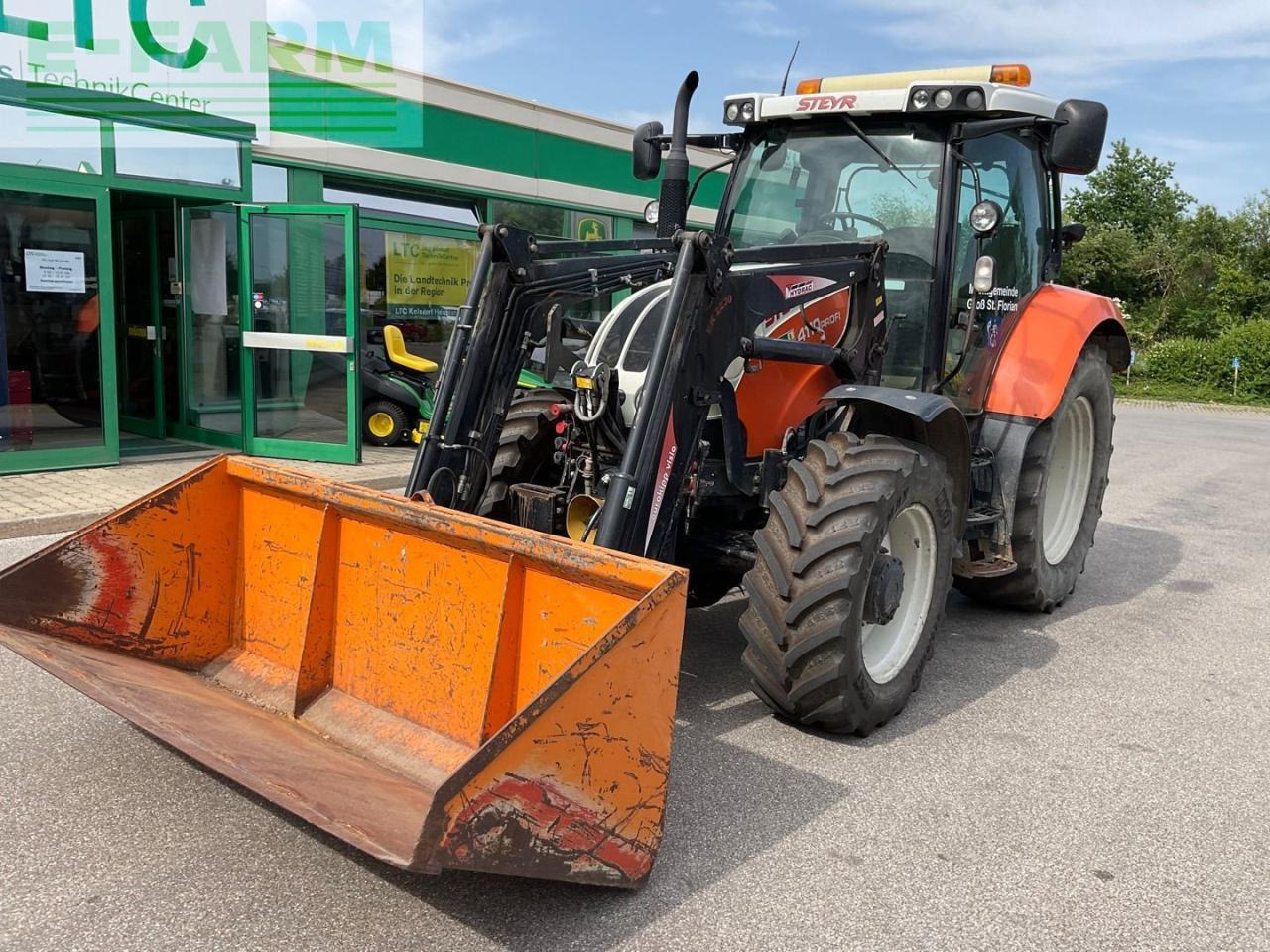 Steyr 4110 Profi - טרקטור חקלאי: תמונה 1 Steyr 4110 Profi - טרקטור חקלאי: תמונה 1