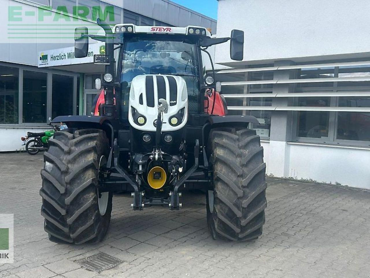 Steyr 6175 impuls cvt CVT - טרקטור חקלאי: תמונה 2 Steyr 6175 impuls cvt CVT - טרקטור חקלאי: תמונה 2