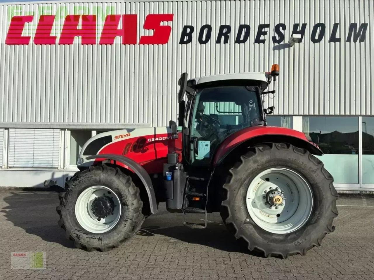 Steyr 6240 cvt (inkl. rtk lenksystem) - טרקטור חקלאי: תמונה 1 Steyr 6240 cvt (inkl. rtk lenksystem) - טרקטור חקלאי: תמונה 1