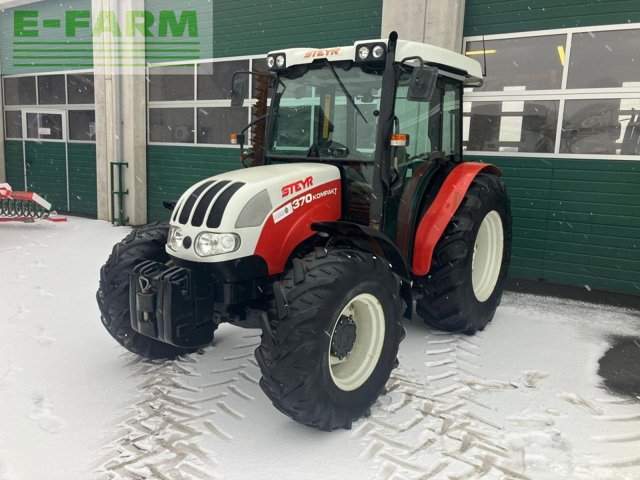 Steyr kompakt 370 a basis - טרקטור חקלאי: תמונה 1 Steyr kompakt 370 a basis - טרקטור חקלאי: תמונה 1