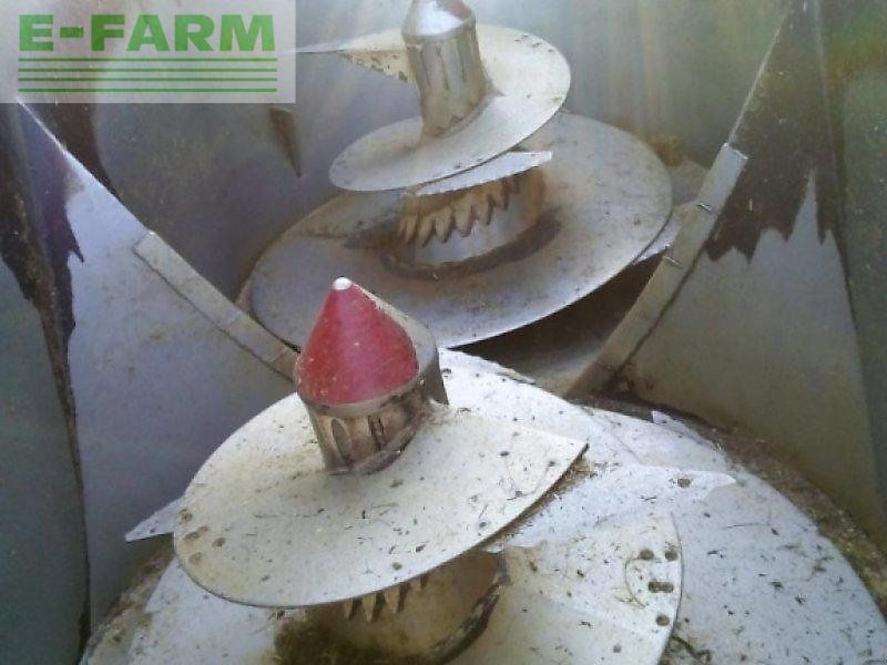 Strautmann selbstfahrer vertimix 1700 - ציוד לבעלי חיים: תמונה 5 Strautmann selbstfahrer vertimix 1700 - ציוד לבעלי חיים: תמונה 5