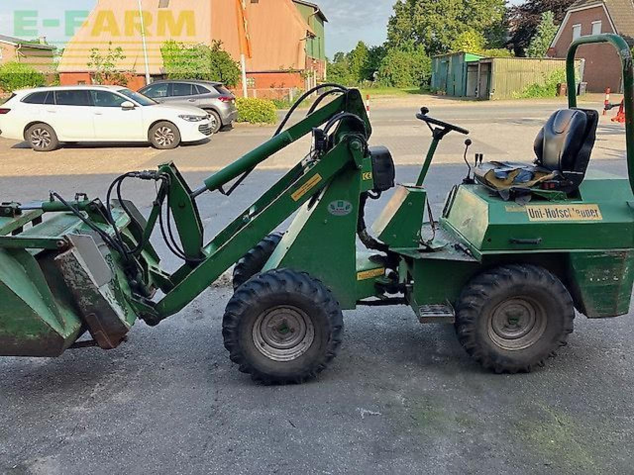 Striegel uni hoflader 110 dy - מיני מחפר: תמונה 2 Striegel uni hoflader 110 dy - מיני מחפר: תמונה 2