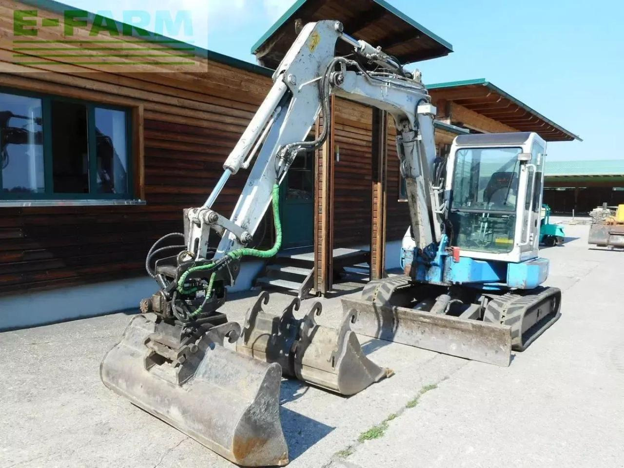 Takeuchi tb 153fr ( 5.650kg ) rototilt +ähnlich powertilt - מיני מחפר: תמונה 2 Takeuchi tb 153fr ( 5.650kg ) rototilt +ähnlich powertilt - מיני מחפר: תמונה 2