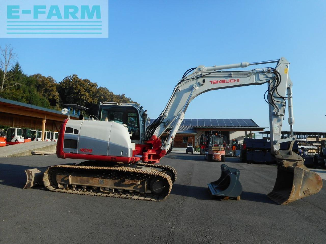 Takeuchi tb 2150 ( 15.095kg ) mit schwenkarm - מכונות אחרות: תמונה 4 Takeuchi tb 2150 ( 15.095kg ) mit schwenkarm - מכונות אחרות: תמונה 4
