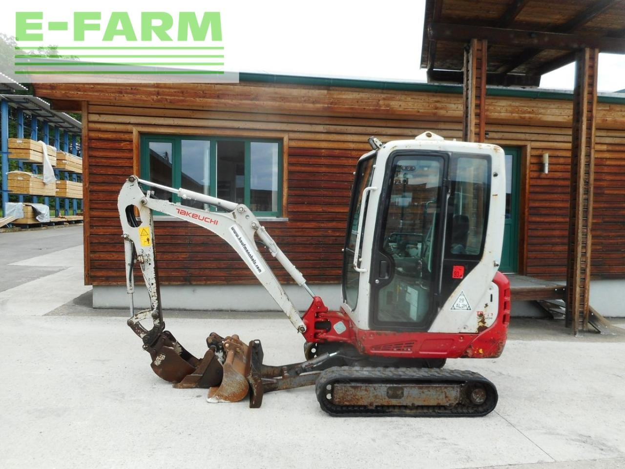 Takeuchi tb 216 ( 1.865kg ) 3 löffel + verstellfahrwerk - מיני מחפר: תמונה 1 Takeuchi tb 216 ( 1.865kg ) 3 löffel + verstellfahrwerk - מיני מחפר: תמונה 1