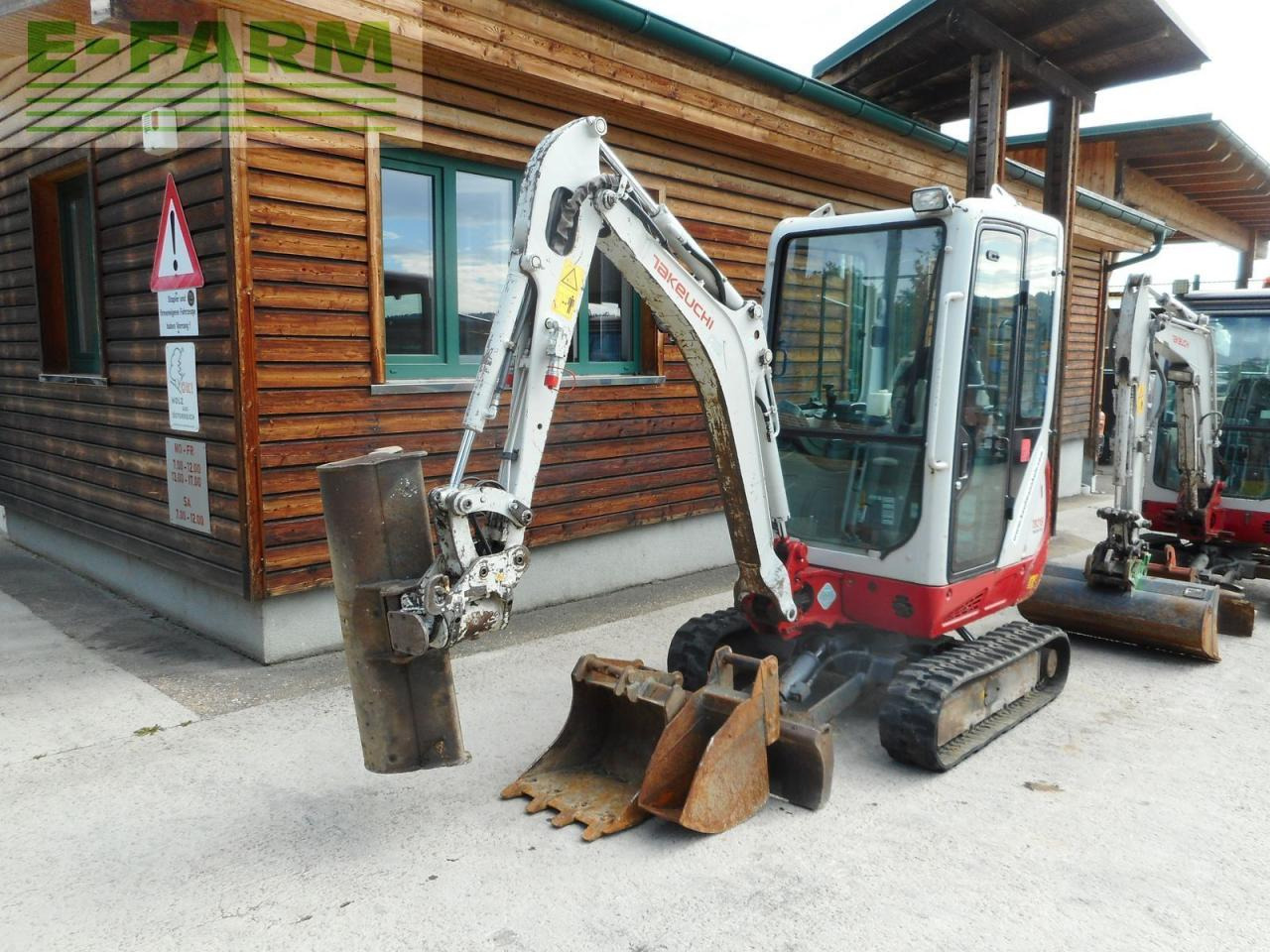 Takeuchi tb 216 mit powertilt + hydr. schnellwechsler - מיני מחפר: תמונה 2 Takeuchi tb 216 mit powertilt + hydr. schnellwechsler - מיני מחפר: תמונה 2
