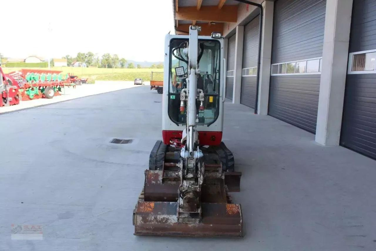 מיני מחפר Takeuchi tb 216 mit powertilt und schnellwechsler: תמונה 9