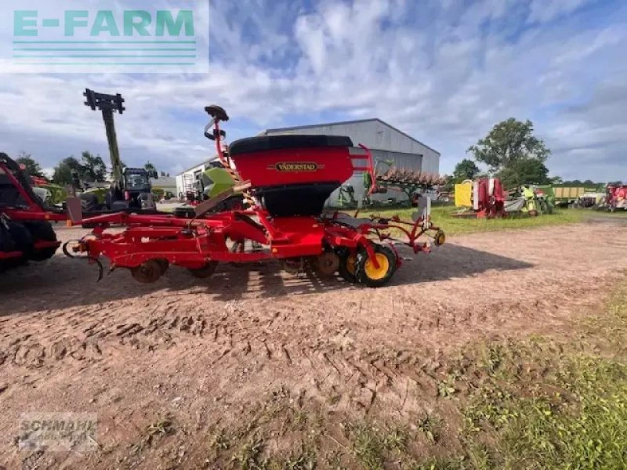 Väderstad rapid 300 s - מקדחת זרעים: תמונה 1 Väderstad rapid 300 s - מקדחת זרעים: תמונה 1