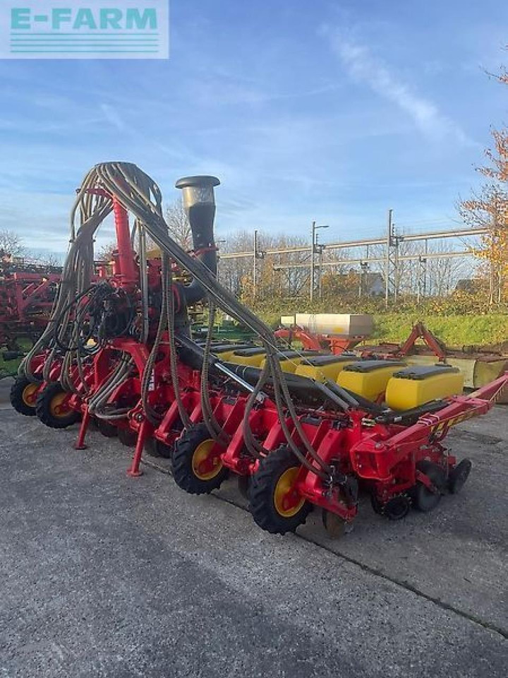 Väderstad tempo v tpv 12 - מקדחת זרעים: תמונה 2 Väderstad tempo v tpv 12 - מקדחת זרעים: תמונה 2