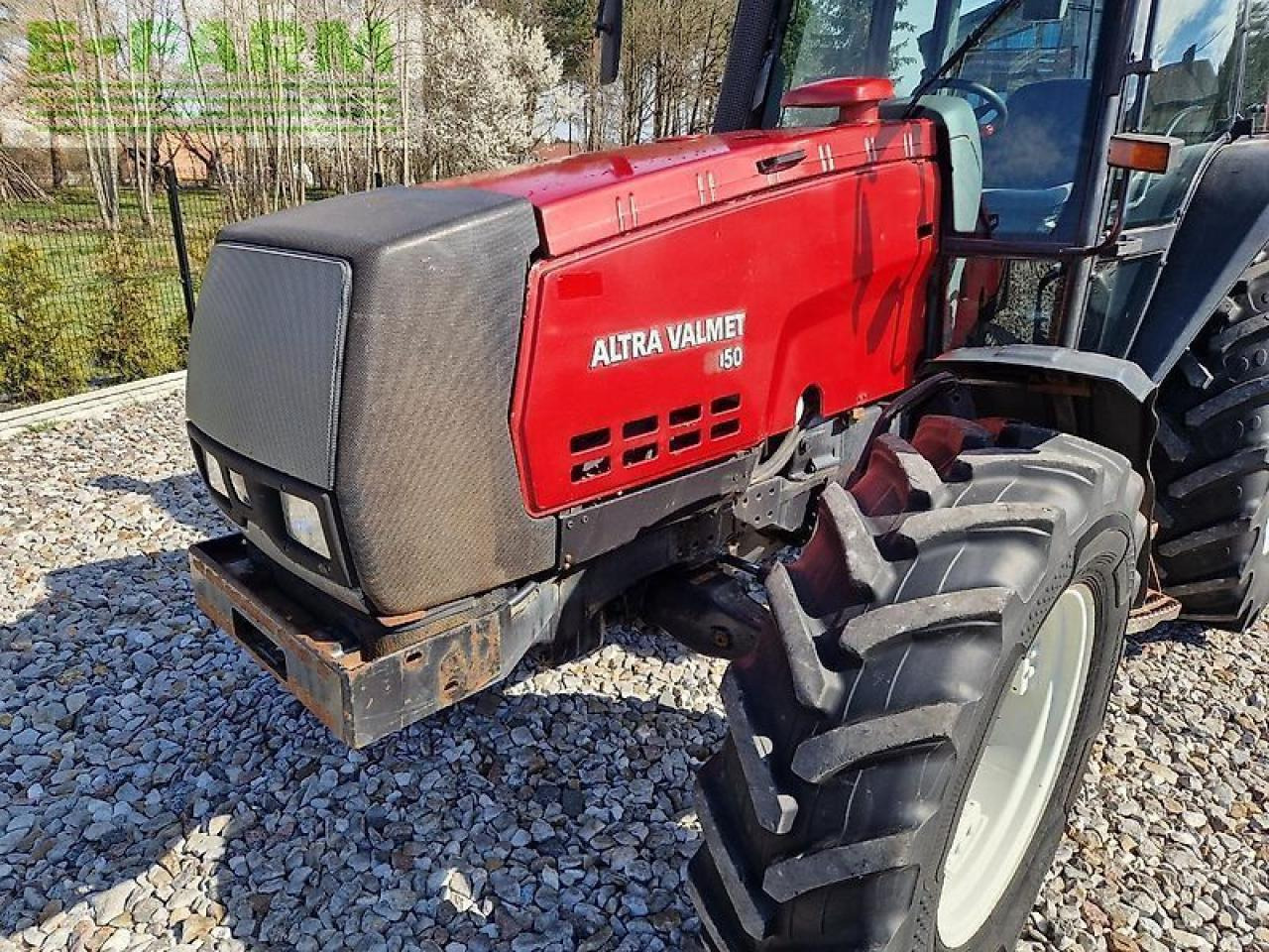 Valtra 8050 hitech HiTech - טרקטור חקלאי: תמונה 2 Valtra 8050 hitech HiTech - טרקטור חקלאי: תמונה 2