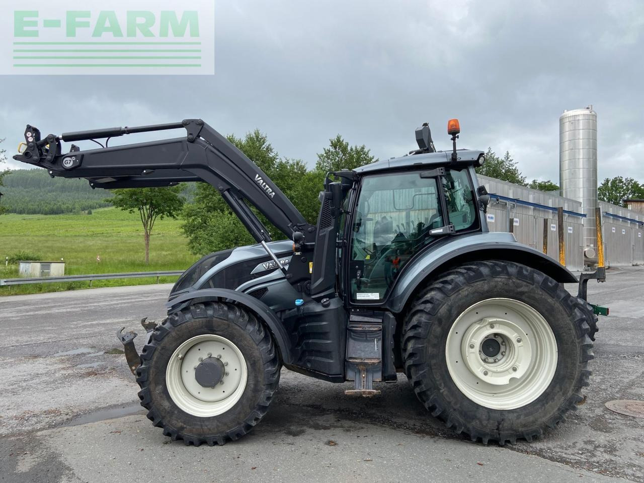 Valtra T254S - טרקטור חקלאי: תמונה 1 Valtra T254S - טרקטור חקלאי: תמונה 1